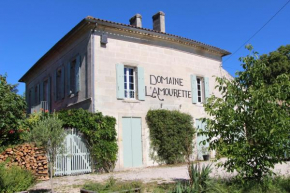 Отель Domaine L'Amourette  Тизак-Де-Кюртон